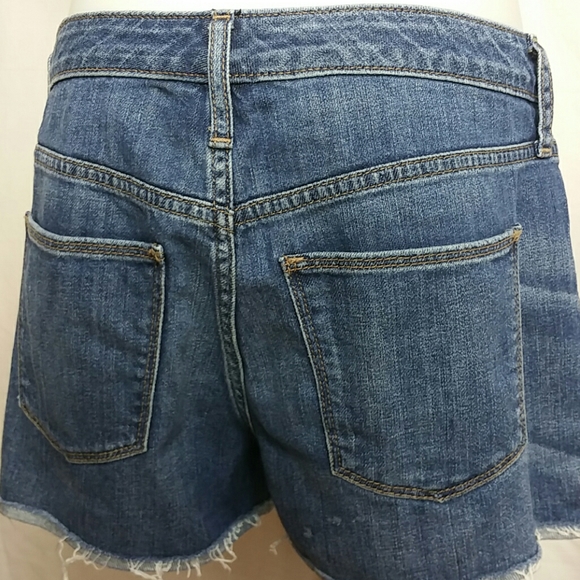 Universal tread NWOT Size 6/28 Hi-rise Shortie - Picture 5 of 6